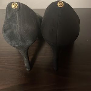Michael Michael Kors Black Suede Closed Toed Heels